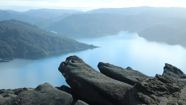 Lake Waikaremoana Great Walk